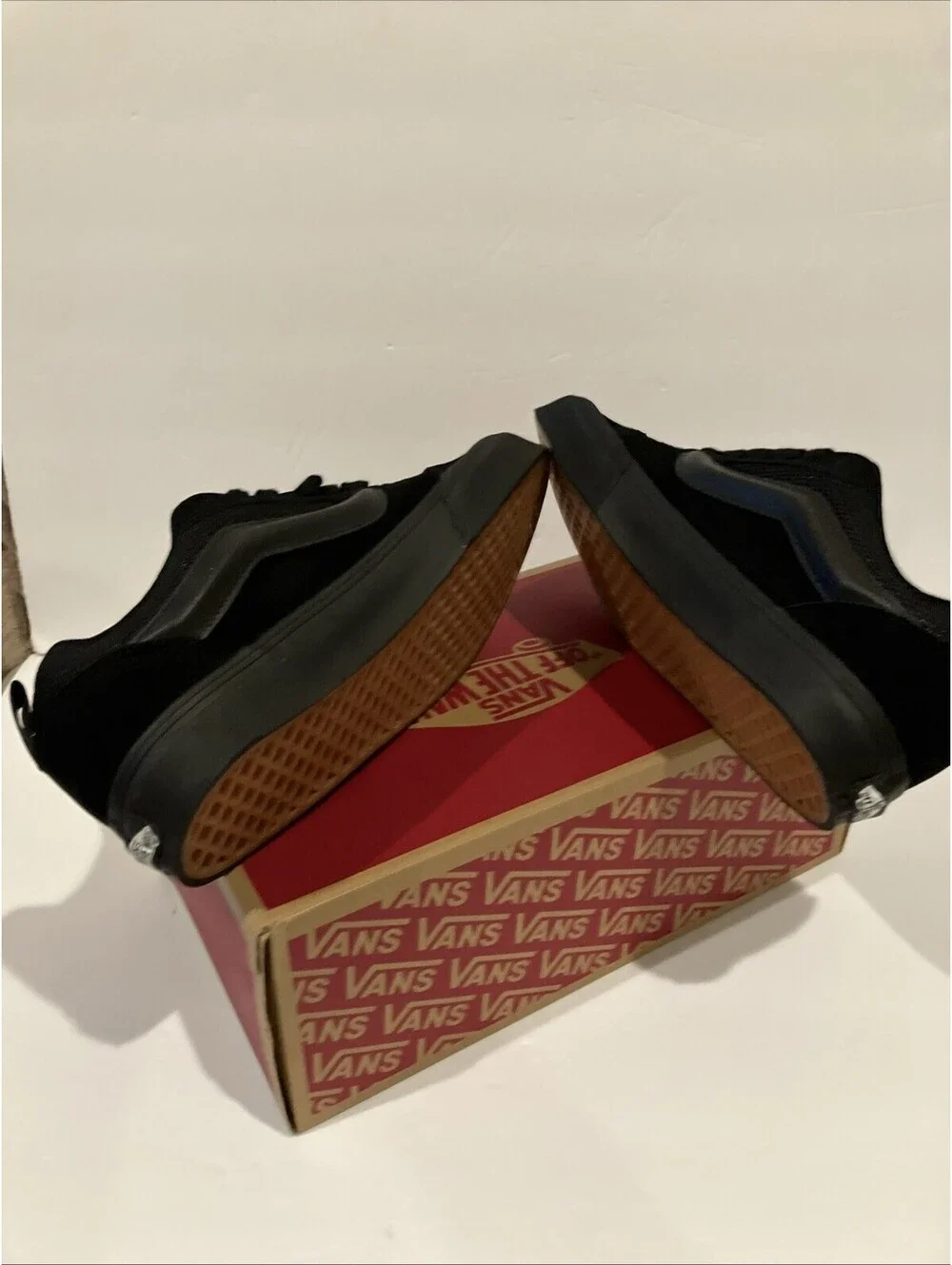 Vans knu skool